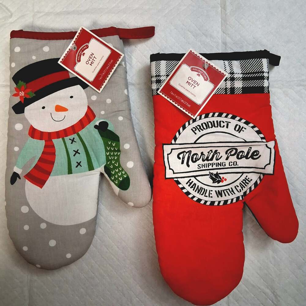 Holiday Time Christmas Oven Mitts Set of 2 Snowman and North Pole Shipping Co